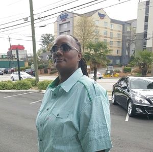 Meet your Posher, Ulanda