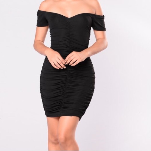 Fashion Nova Dresses & Skirts - (REDUCED‼️) Kianna Off The Shoulder Dress