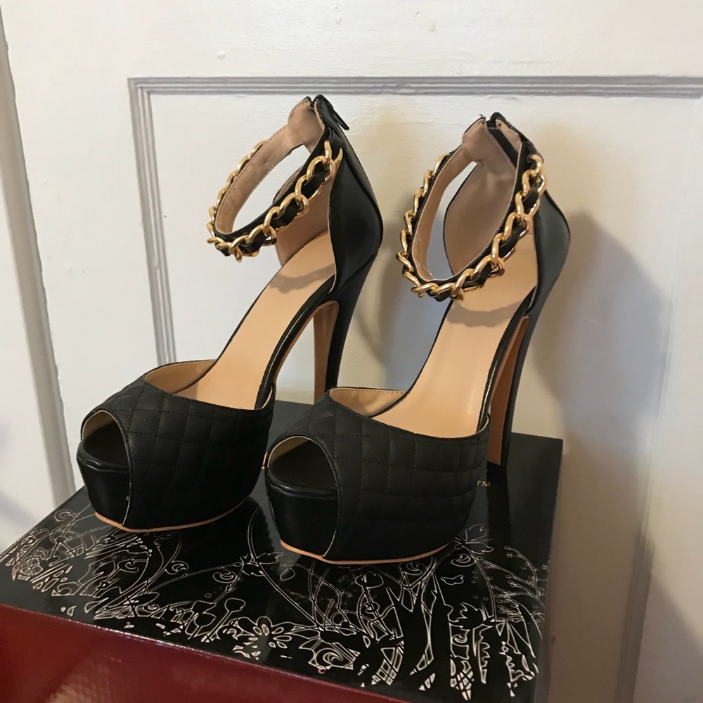 Platform heels