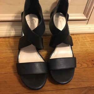 Jessica Simpson black wedges