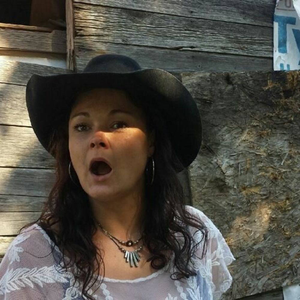 Meet your Posher, Kristina