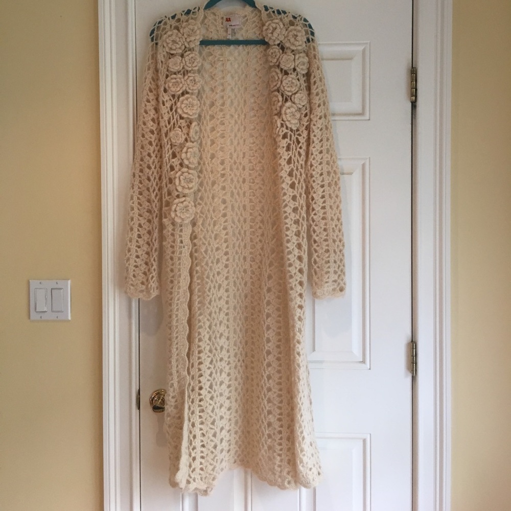 Twill twenty two crocheted sweater size L