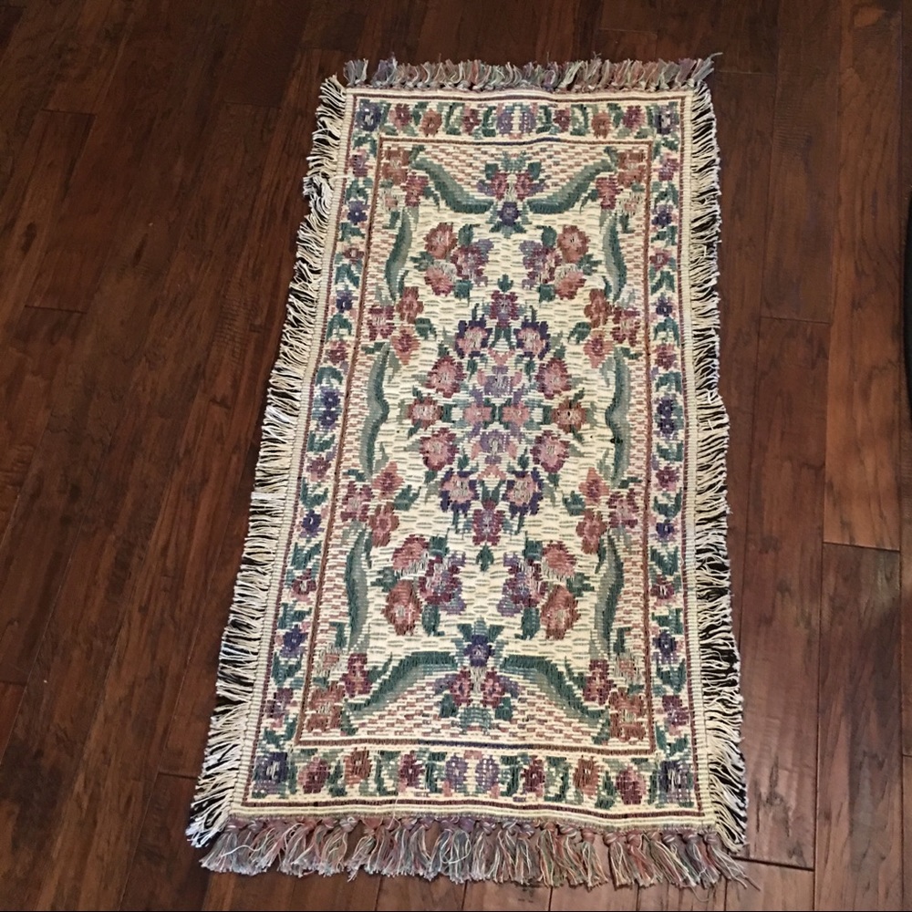 Handwoven Throw Rug 20”x36” Cream
