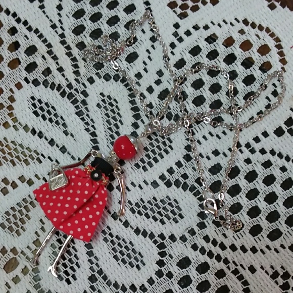 French doll necklace,  red with white dots - Picture 2 of 3