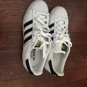 Addidas superstar shoes