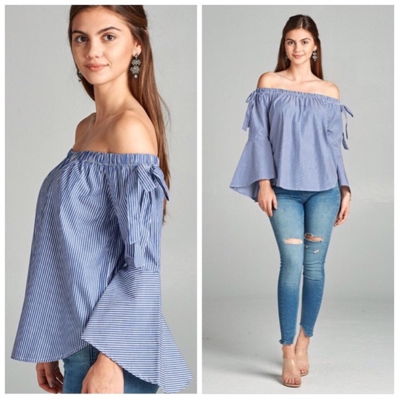 ❣️LAST ONE❣️ Bell Sleeve Off the Shoulder Top - Picture 2 of 3