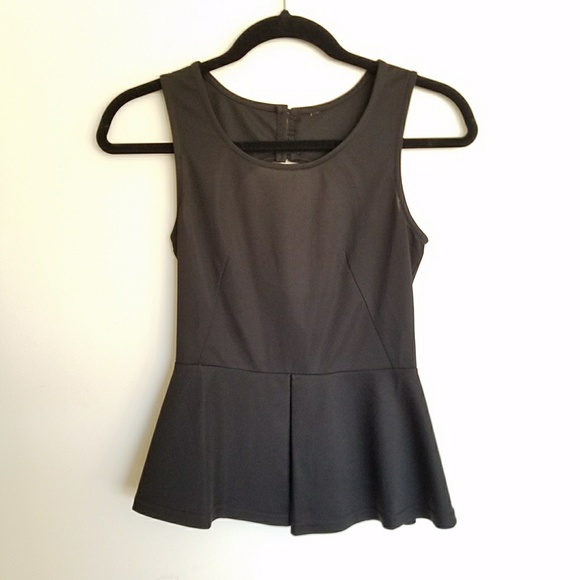 Black Open Back Peplum Top - Picture 2 of 10