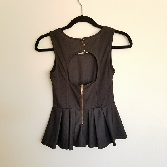Black Open Back Peplum Top - Picture 3 of 10