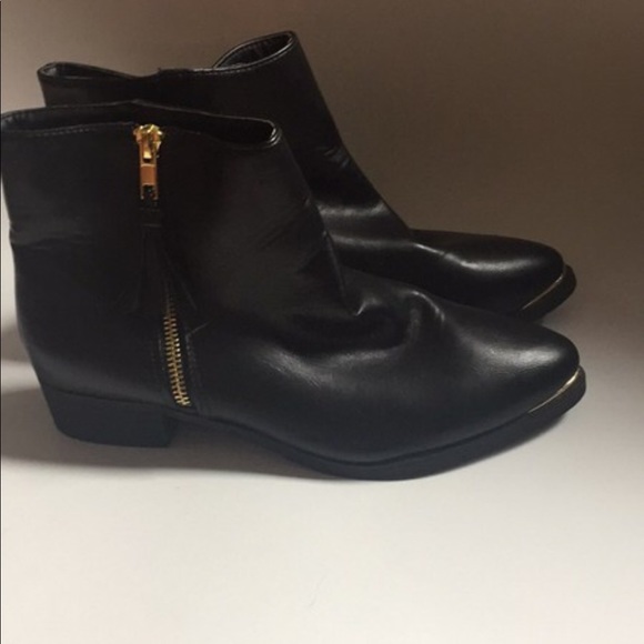 Black leather booties 8.5 - Picture 1 of 6