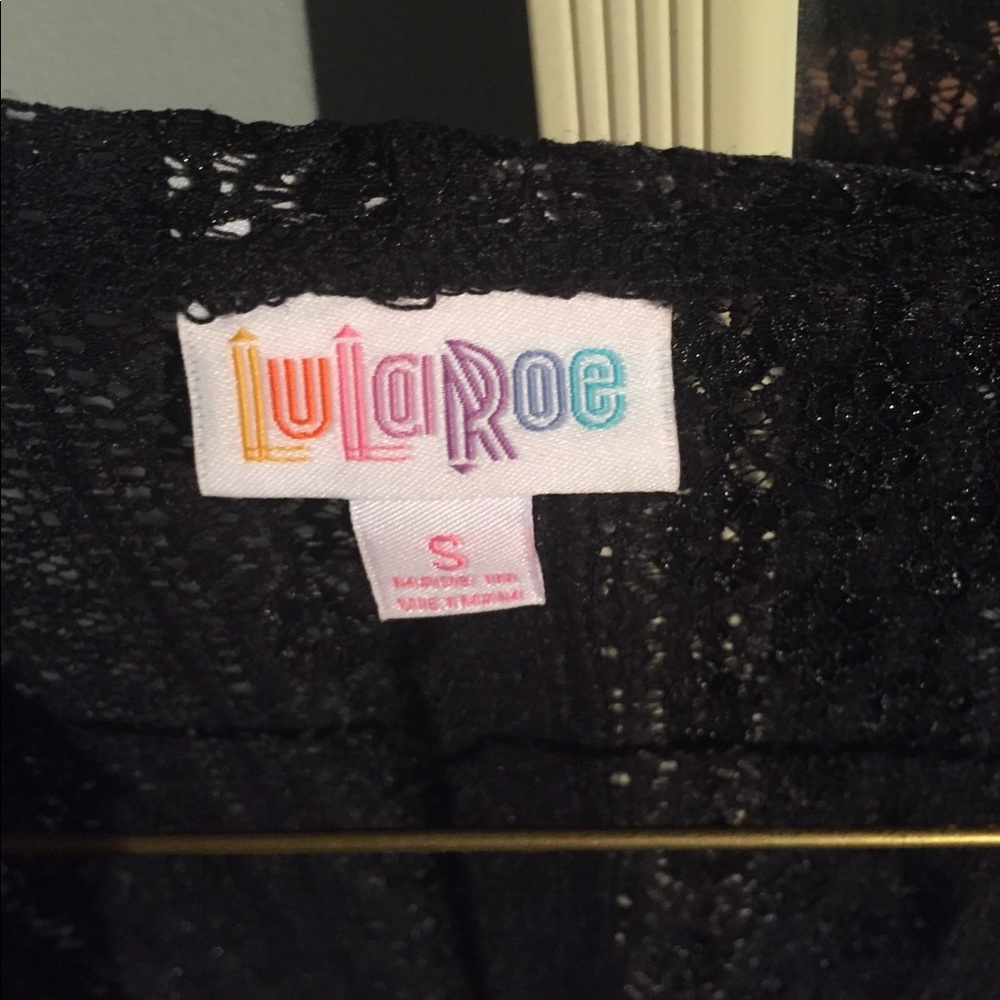 Lu la roe Lindsay size small... fit upto a large