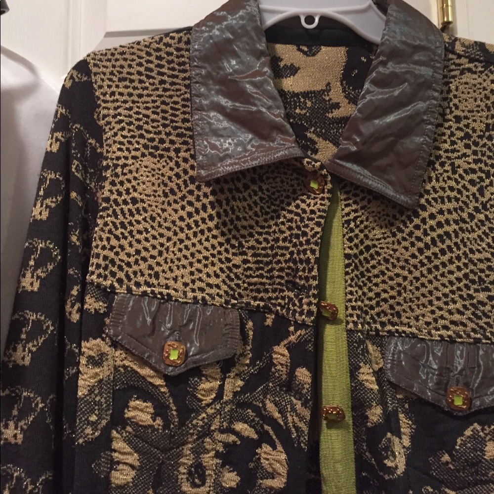 Jacket - Picture 5 of 6