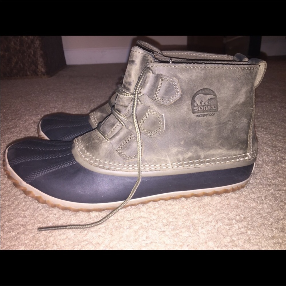 Sorel out N about lace up waterproof duck bootie