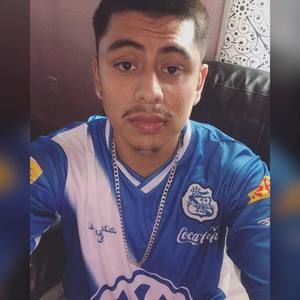 Meet your Posher, Alejandro