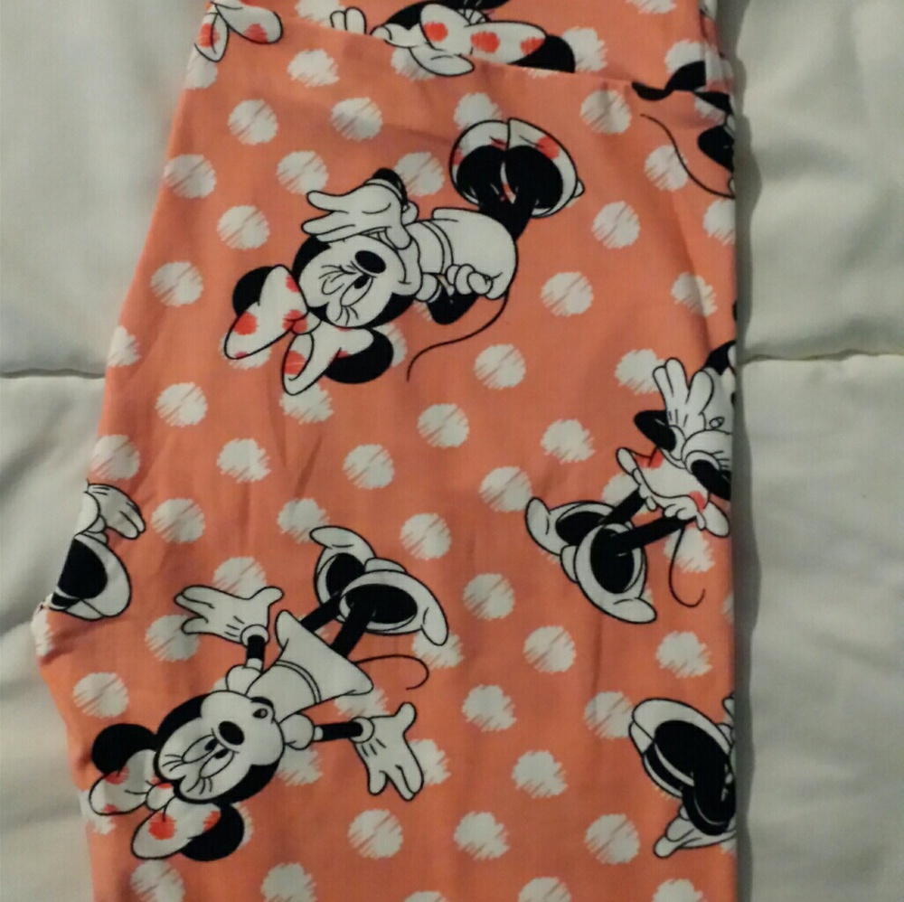 LULAROE DISNEY NEW OS LEGGINGS