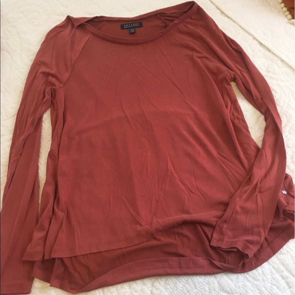 Soft & sexy American Eagle orange long sleeve
