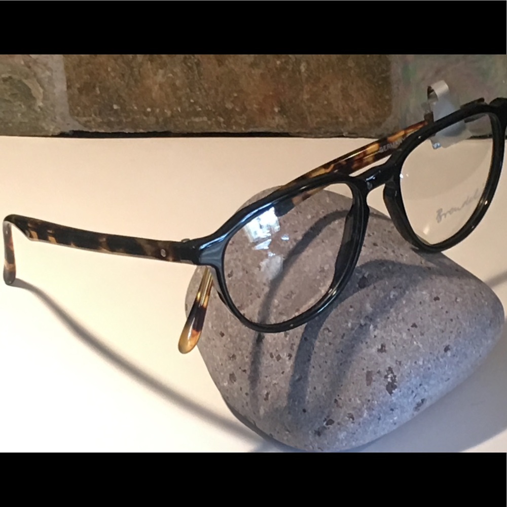 Plastic designer eyeglass frame
