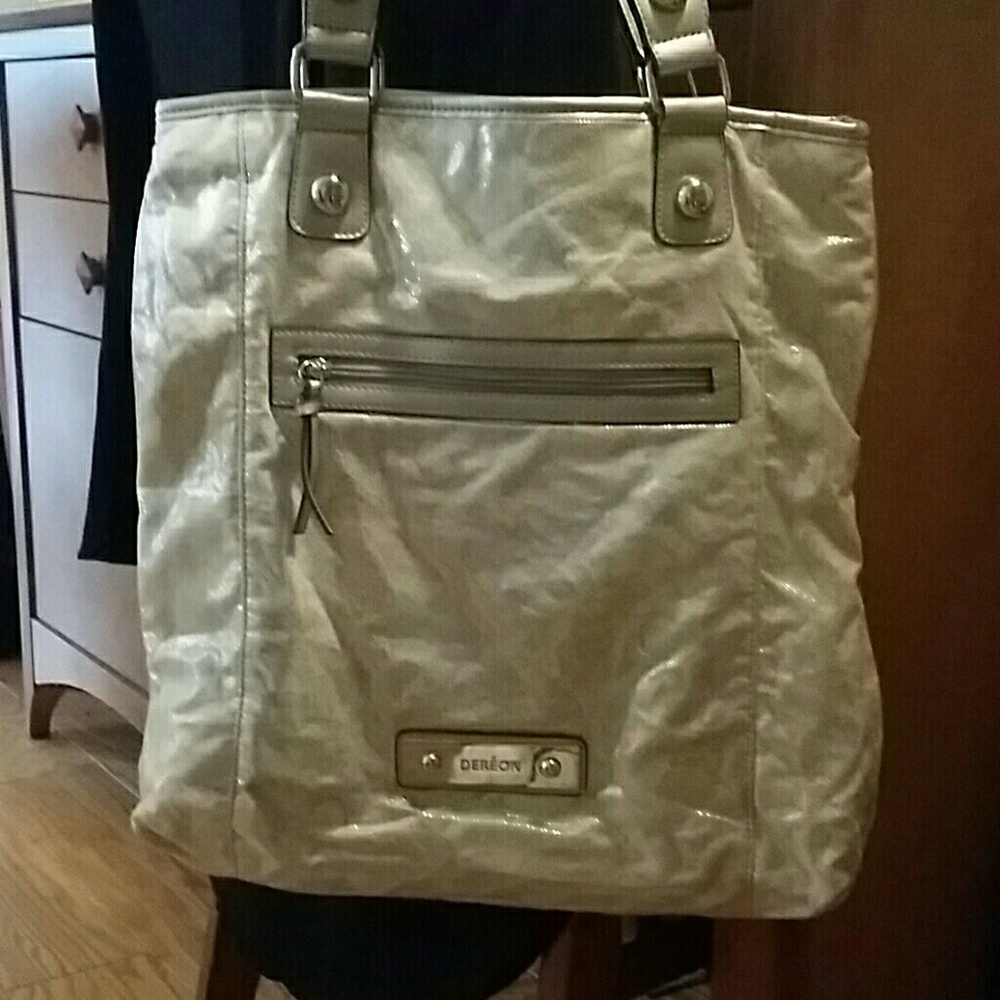 Dereon purse