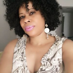 Meet your Posher, Nicky