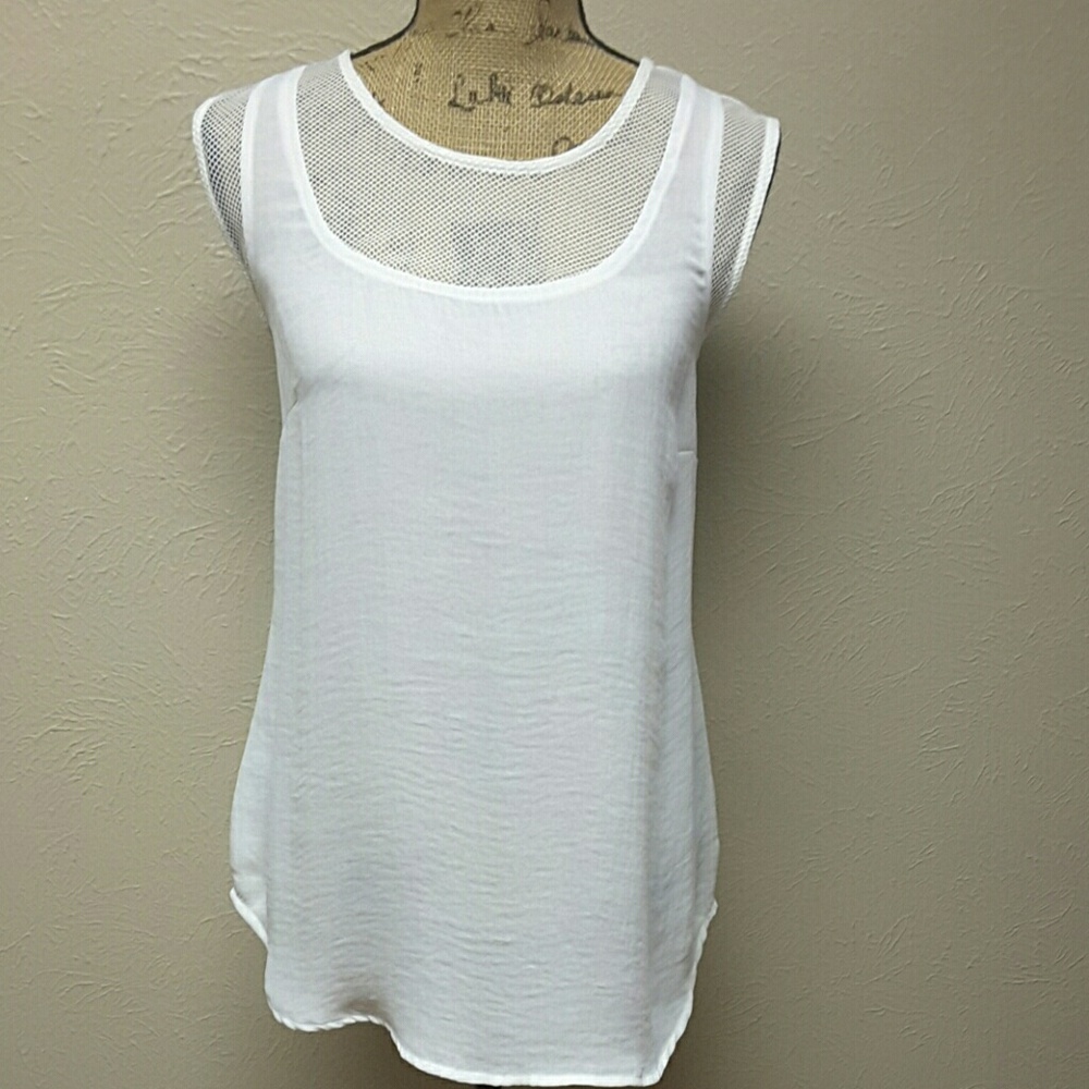 CAbi Style 269 Mesh Trim Tank White Top SZ M NWT