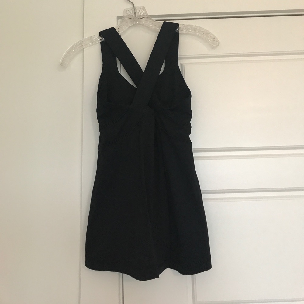 Great lululemon workout top!