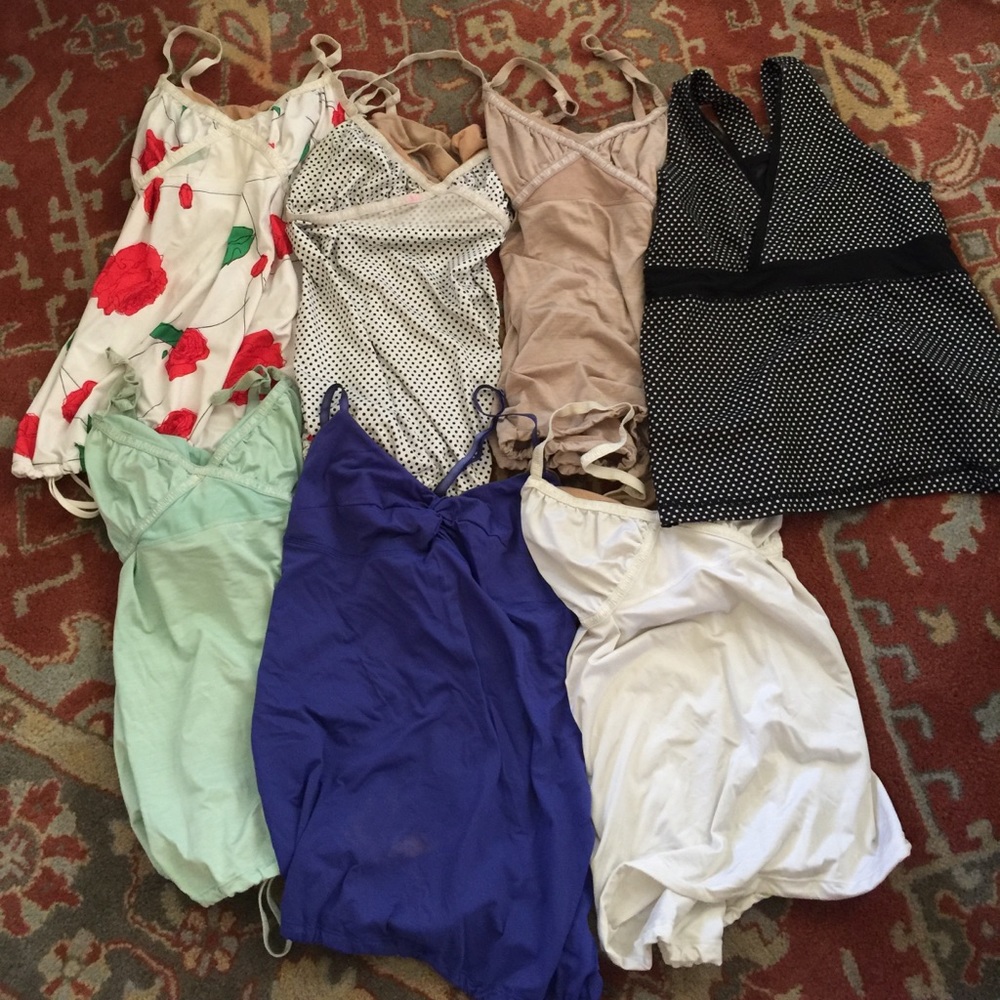 Set of 4 lululemon Workout tops.