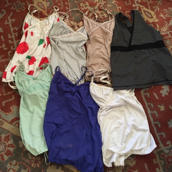 Set of 4 lululemon Workout tops. - Picture 1 of 3