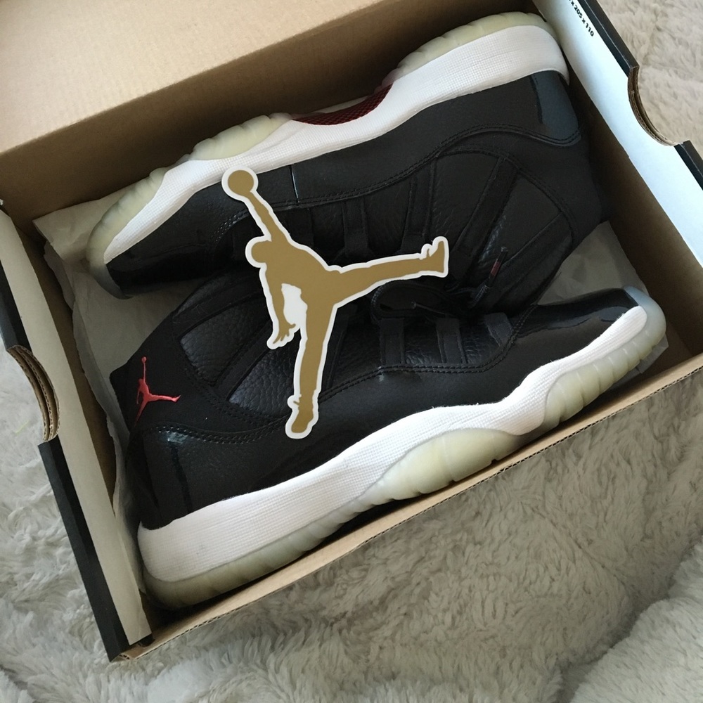 SALE 🎉🎉🎉  Air Jordan retro 11 - Picture 2 of 8