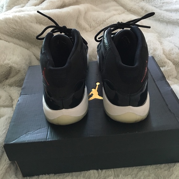 SALE 🎉🎉🎉 Air Jordan retro 11 - Picture 5 of 8