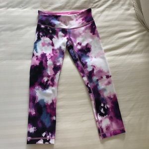 Lululemon Wunder Under Crops