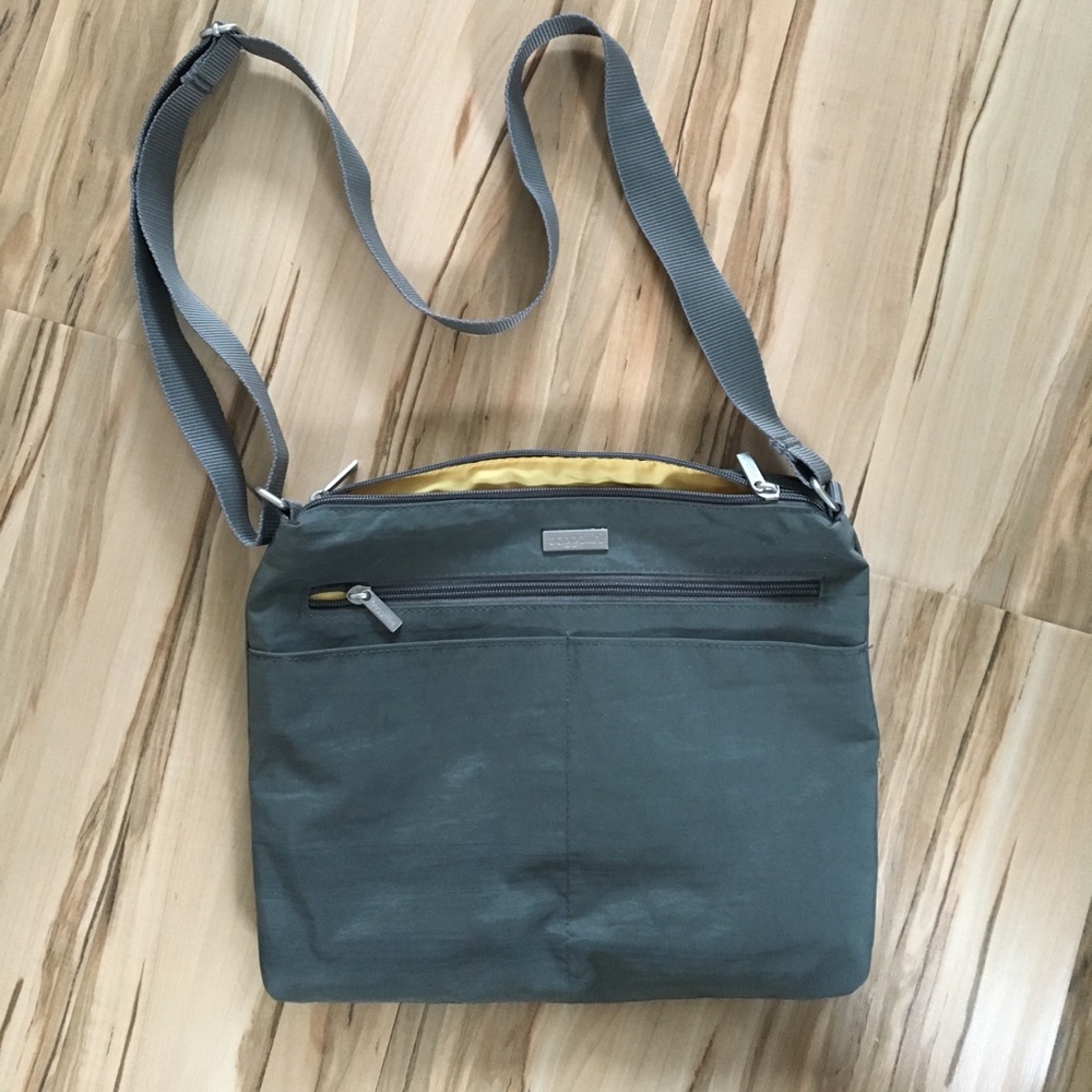 Gray Baggllini. Great condition.