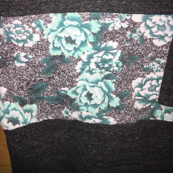 Shirt - Picture 2 of 2