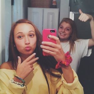 Meet your Posher, Arianna