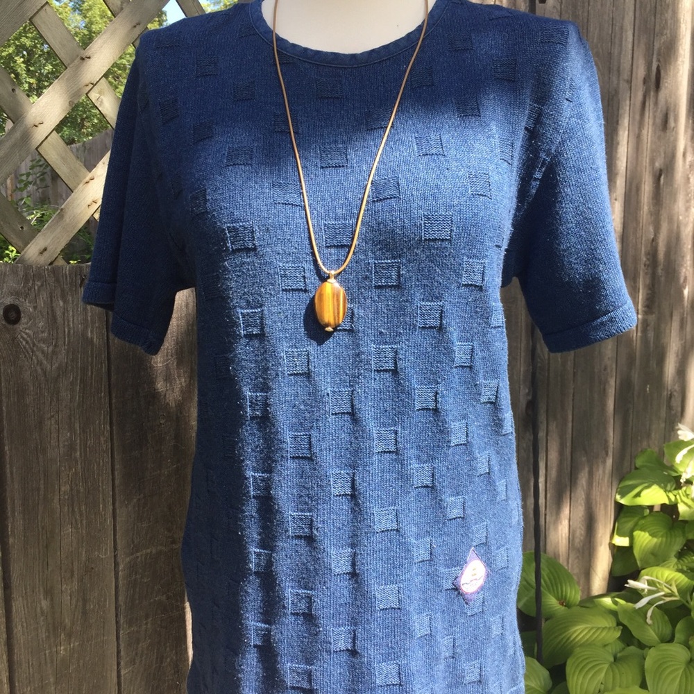 Classic Basket  Knit Top