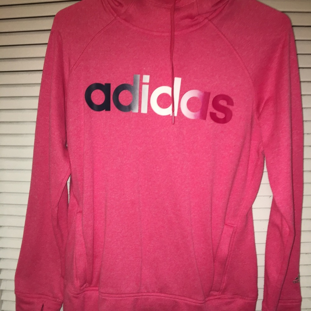 Adidas sweater size M