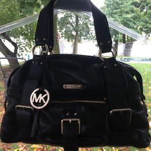 MICHAEL KORS AUSTIN SATCHEL