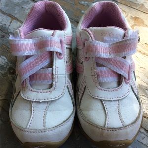 (2$ bundled) Stride Rite Toddler Shoes