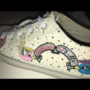 Cream Stars and Birds Sneakers