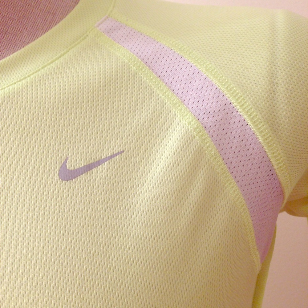 EUC Nike Dry-Fit Tee