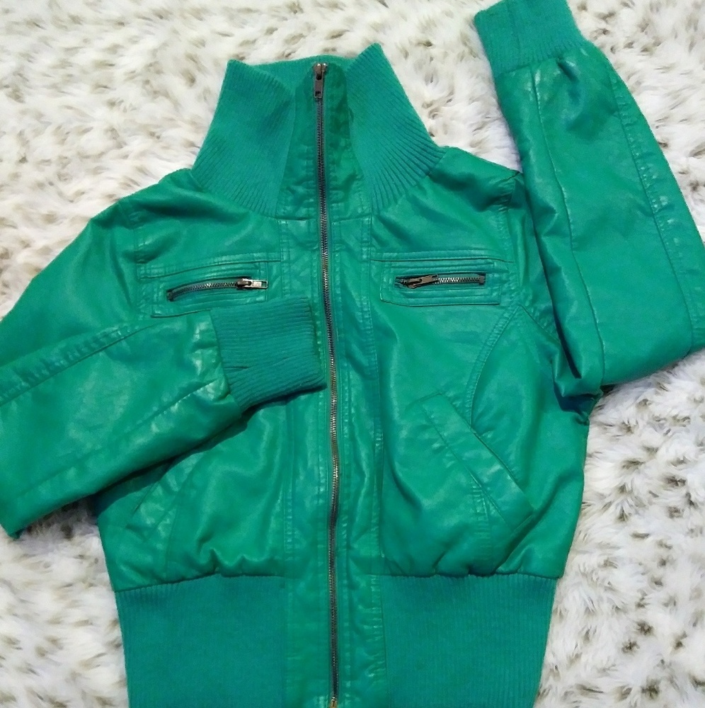 Women's size small Full-zip Faux leather casual jacket