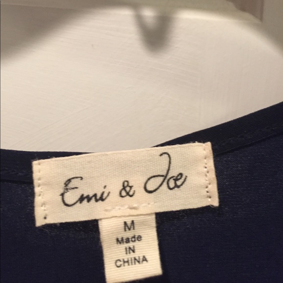 Navy top - Picture 3 of 4