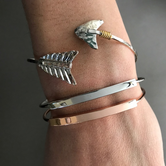 Boutique Jewelry - Cuff Bracelet Set of 3 - Silver & Gold Arrow