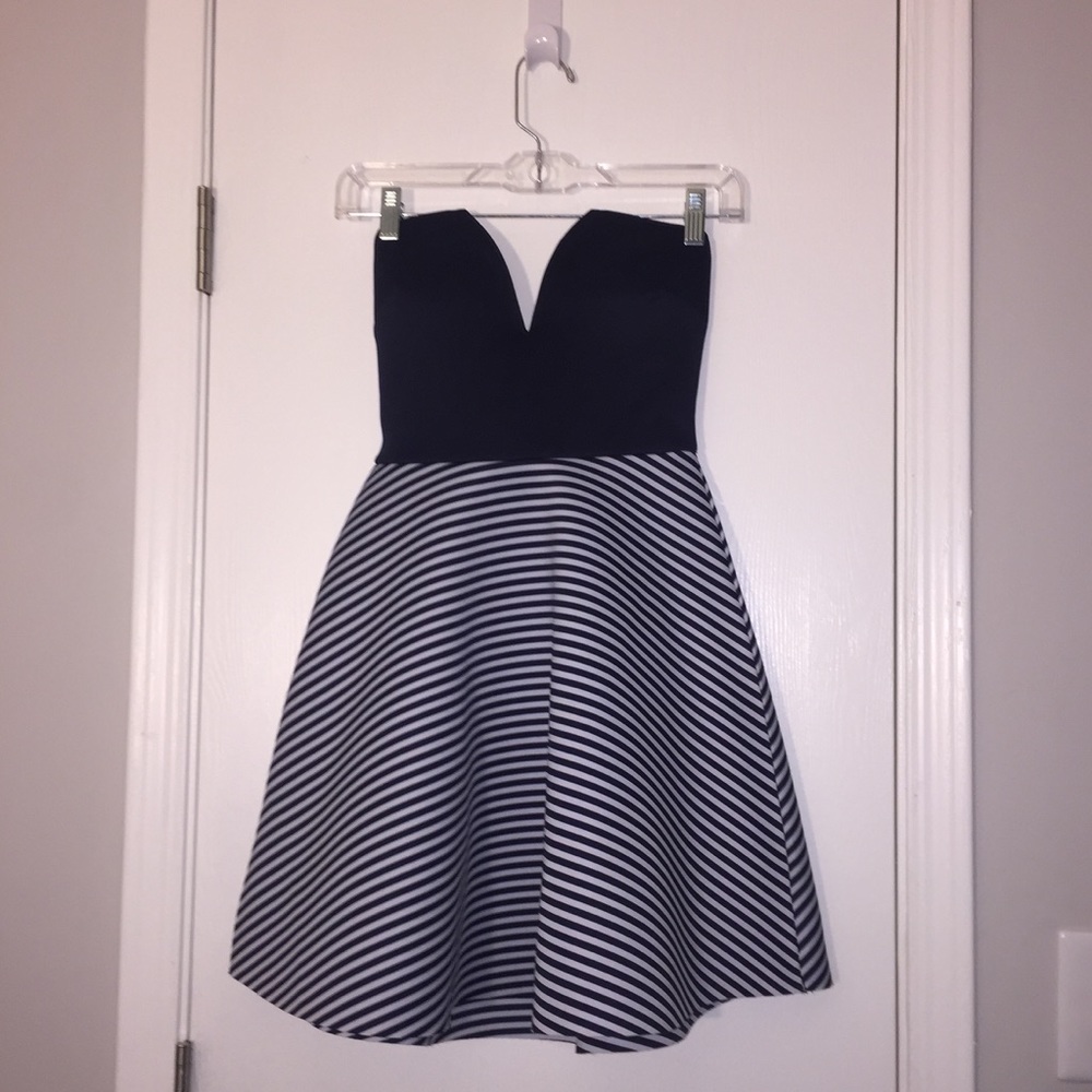 Strapless navy blue deep v-neck dress