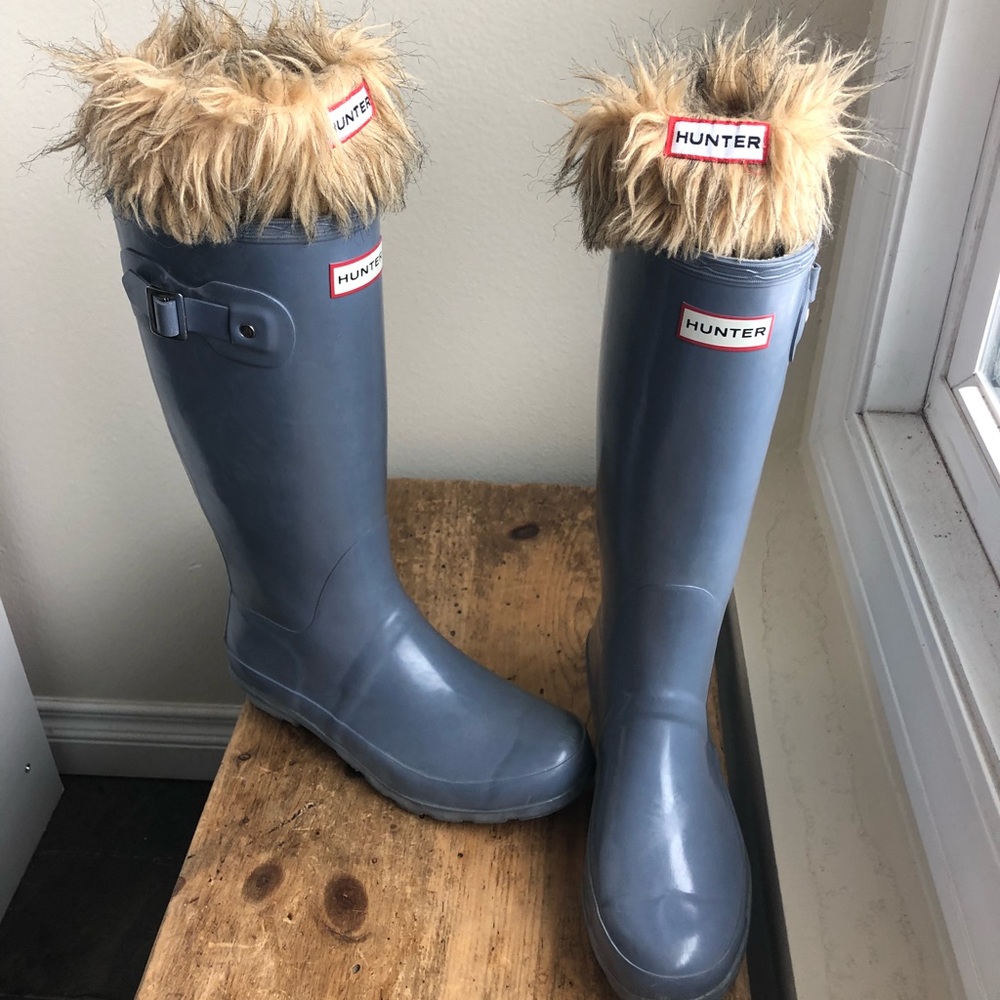Size 7 1/2 Hunter Boots and socks.