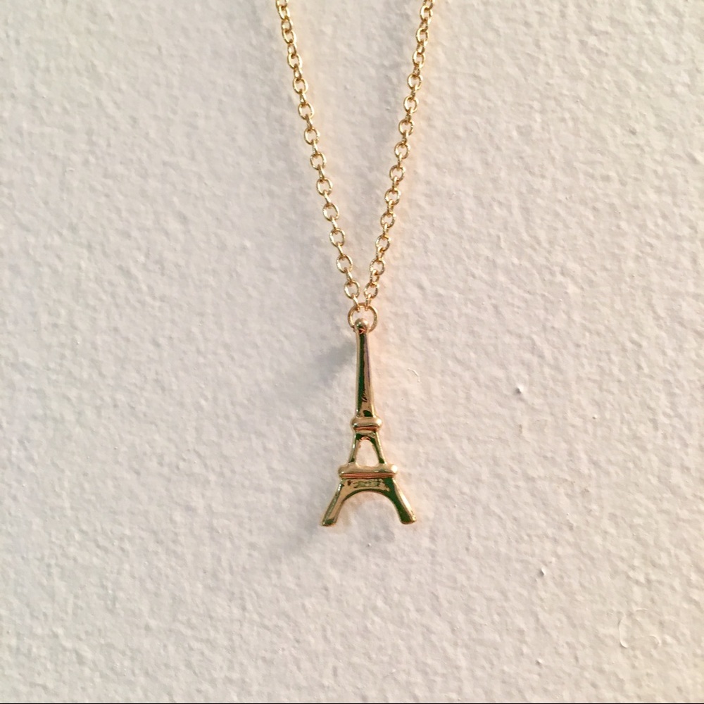 Eiffel Tower Paris Delicate Gold Plate Necklace - Picture 4 of 4