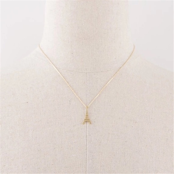 Eiffel Tower Paris Delicate Gold Plate Necklace - Picture 3 of 4