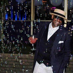 Meet your Posher, Chuck