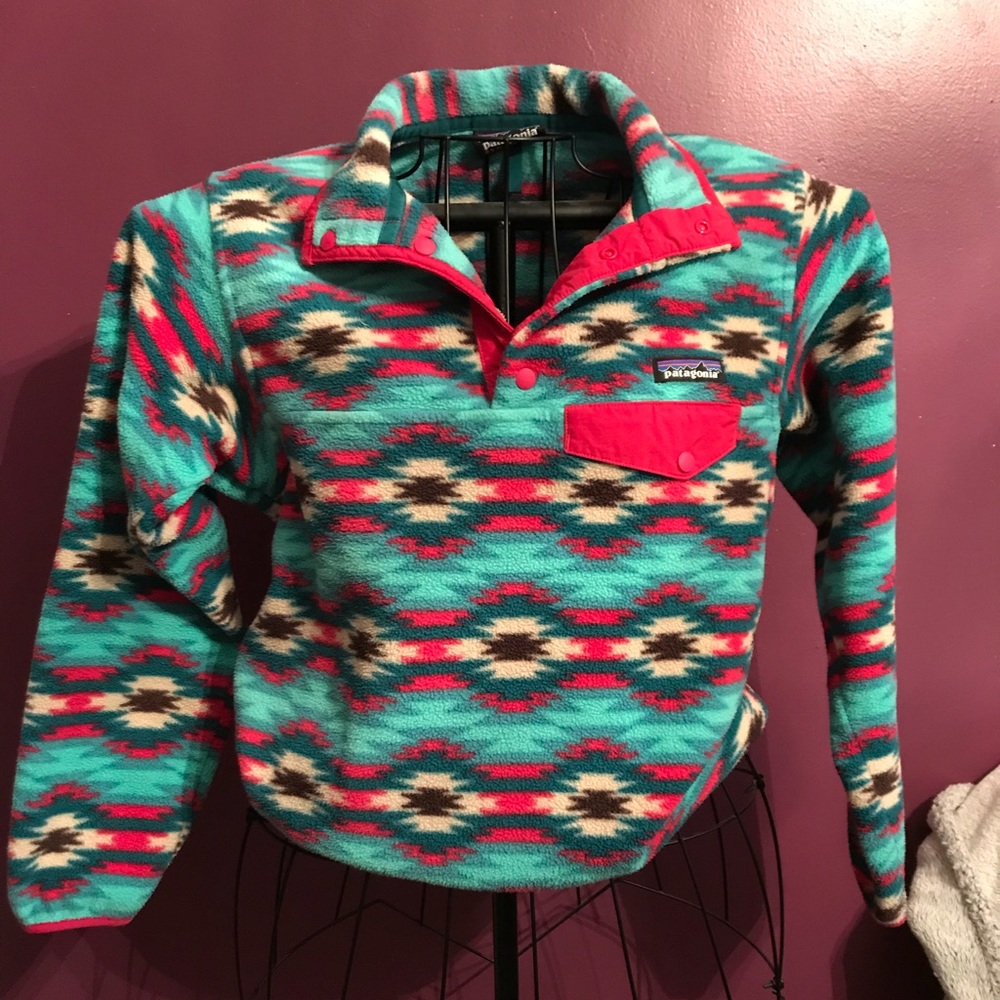 Patagonia Aztec synchilla. ❌ Sold on Ⓜ️ ❌