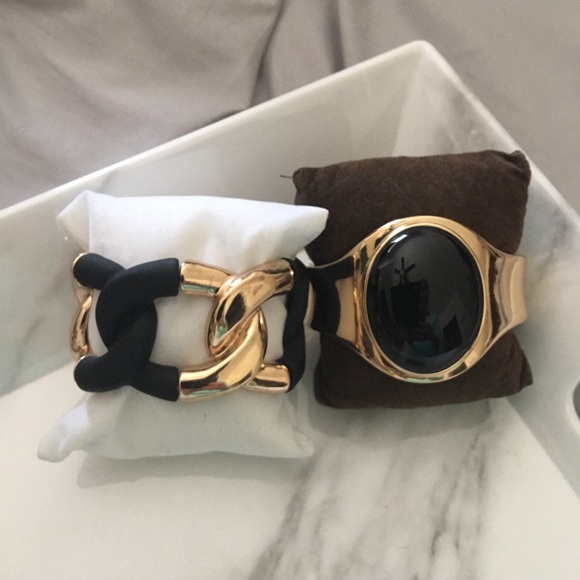 Earrings, 4 bracelets, 2 rings and purse holder - Picture 5 of 6