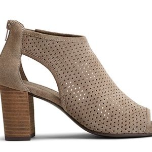 Aerosols Grey Bootie