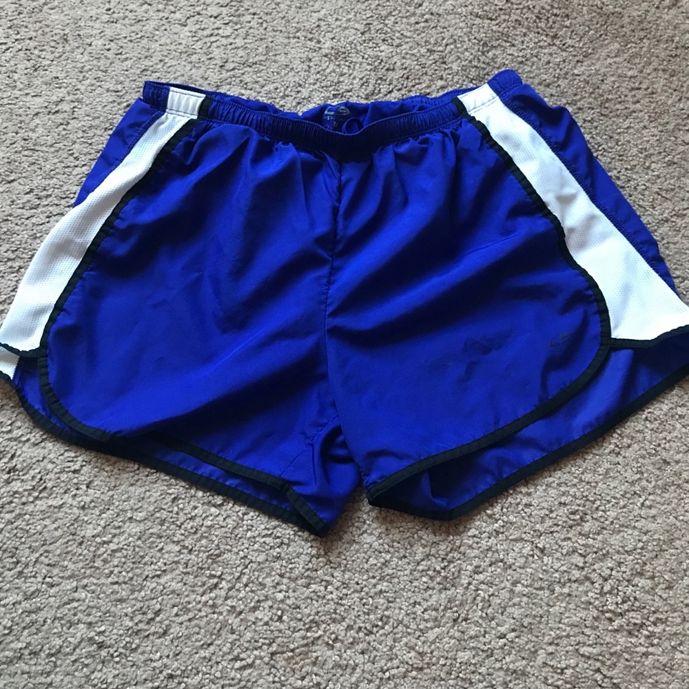 Athletic shorts